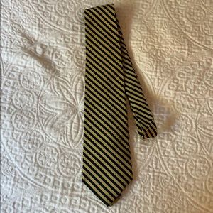 Brooks Brothers tie
